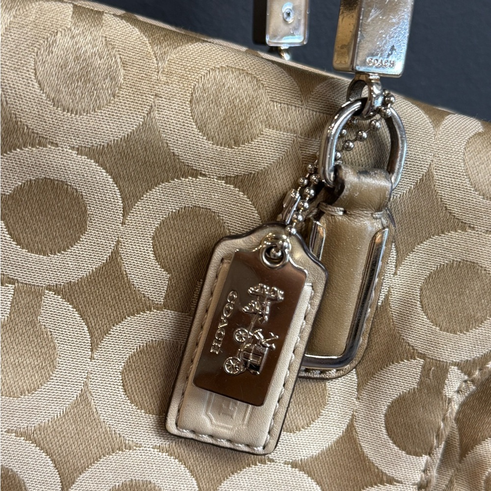 Coach 25638 Madison Madeline White and Gold Canvas Shoulder Bag - Picture 9 of 9